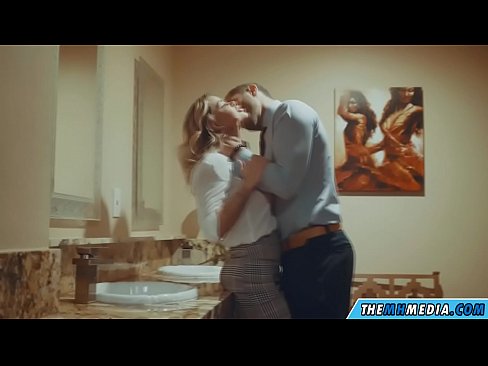 ❤️ Вақте ки як малламуй busty шумо дар як ҳоҷатхона ҷамъиятӣ seduces ❌  Секс  дар мо tg.com-porn-hat.ru ﹏